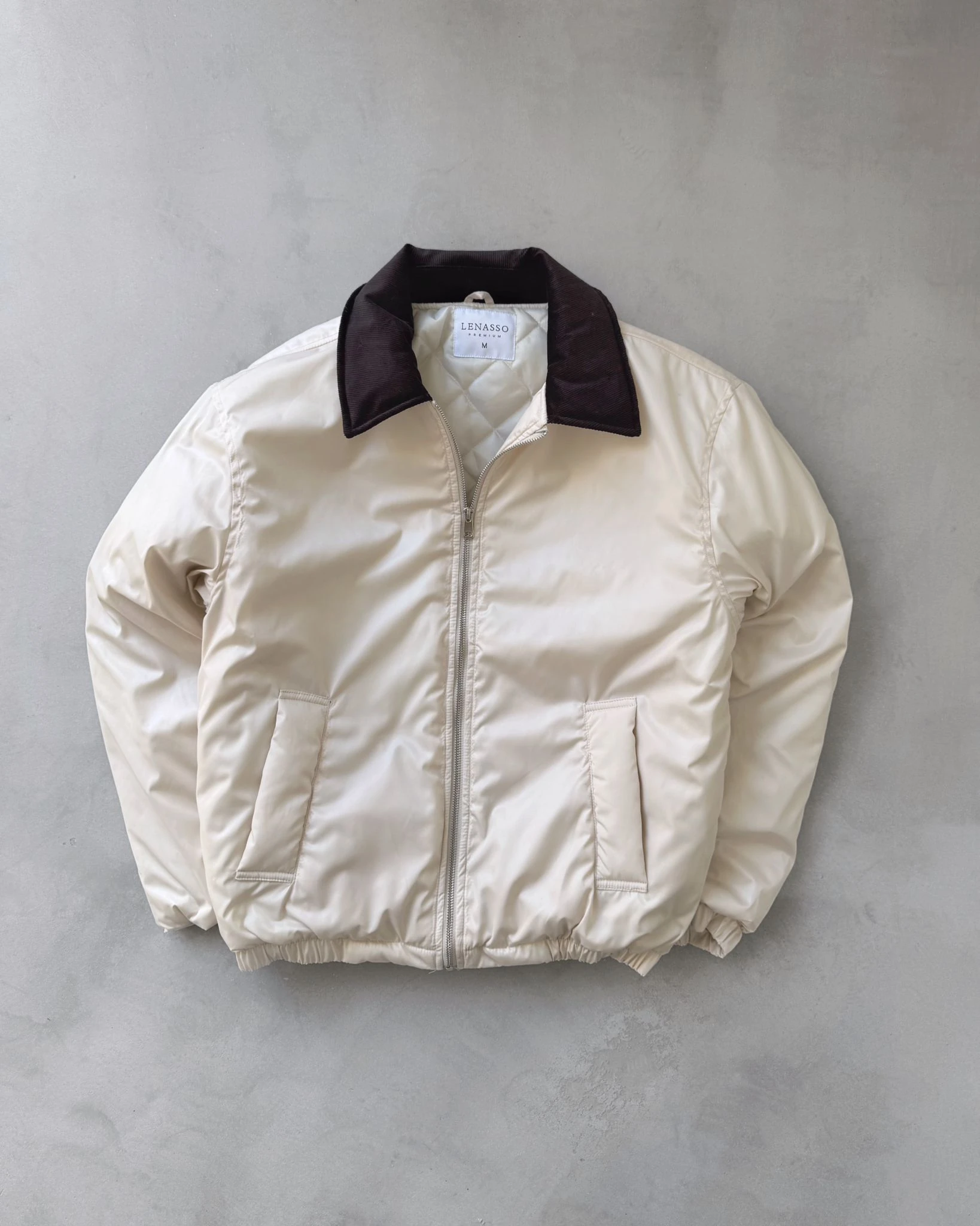 İçi Kapitoneli Yakası Kadife Mont G2105