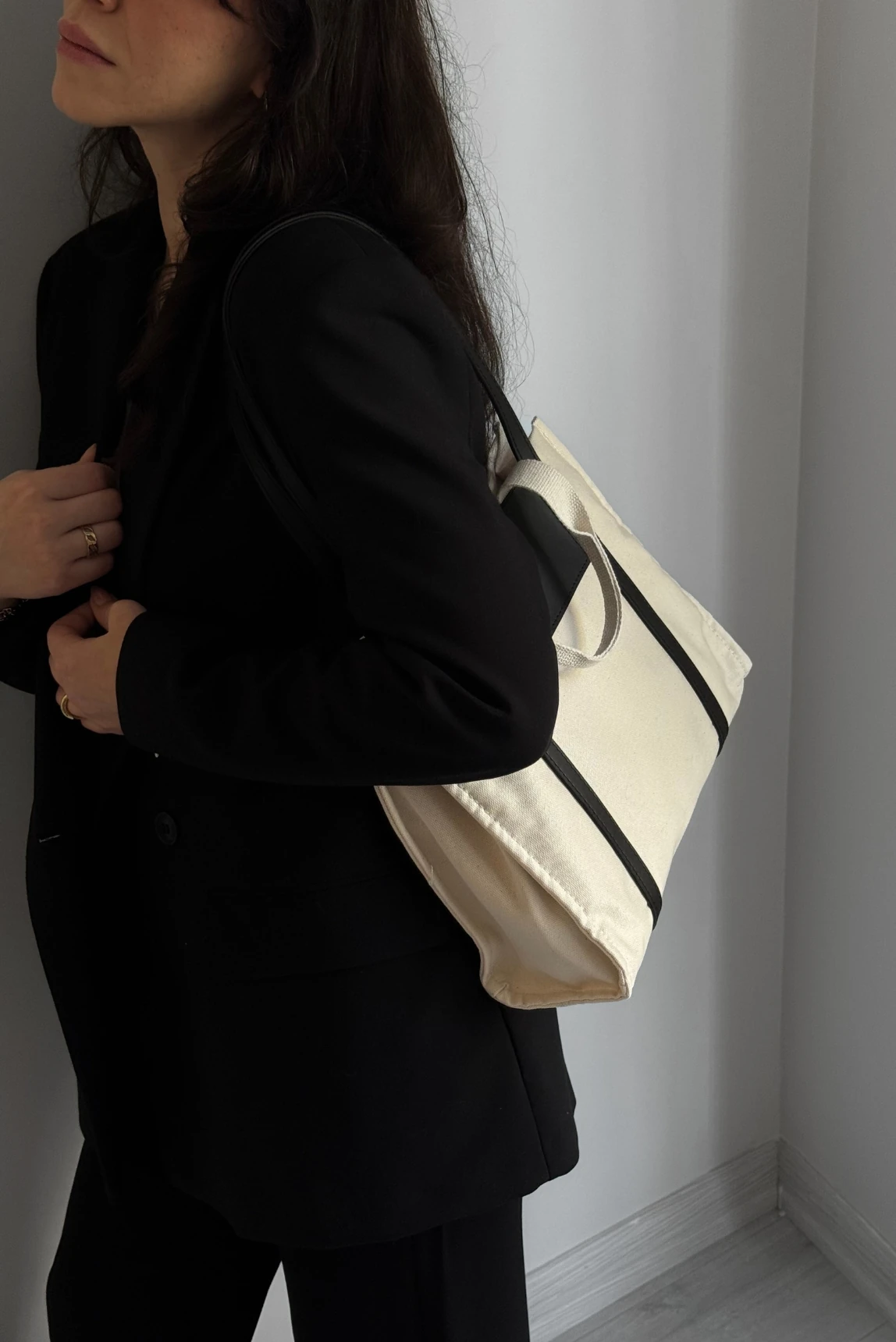 Dailin Deri Detaylı Kanvas El ve Omuz Çantası