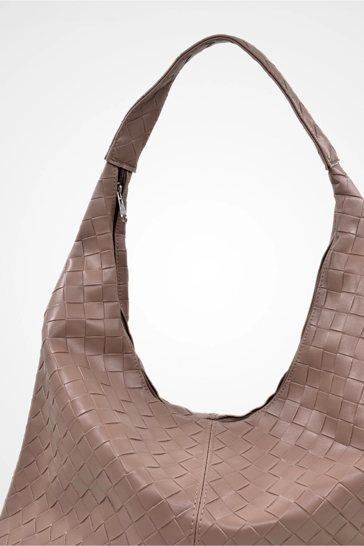 Venus Örgü Detaylı Büyük Omuz Çantası