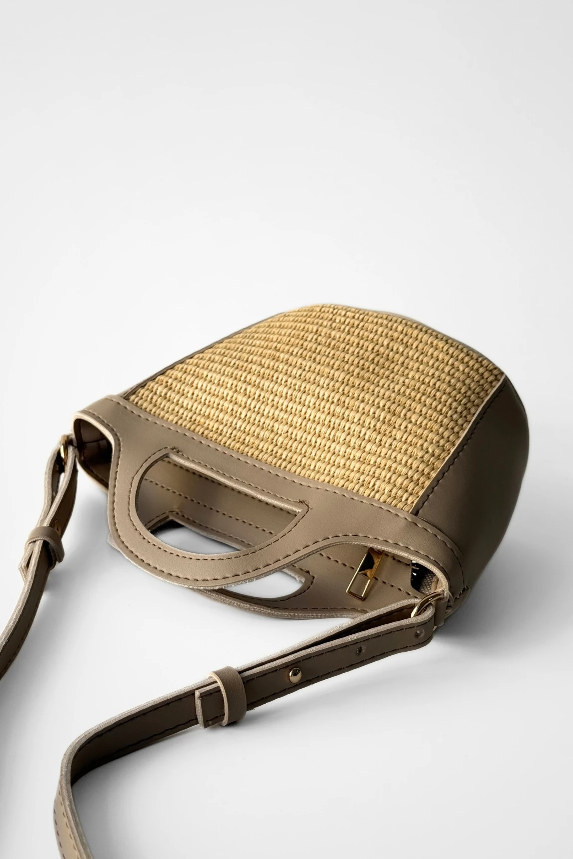 Willow Suni Deri Detaylı Çapraz Kullanımlı Mini Hasır El ve Omuz Çantası