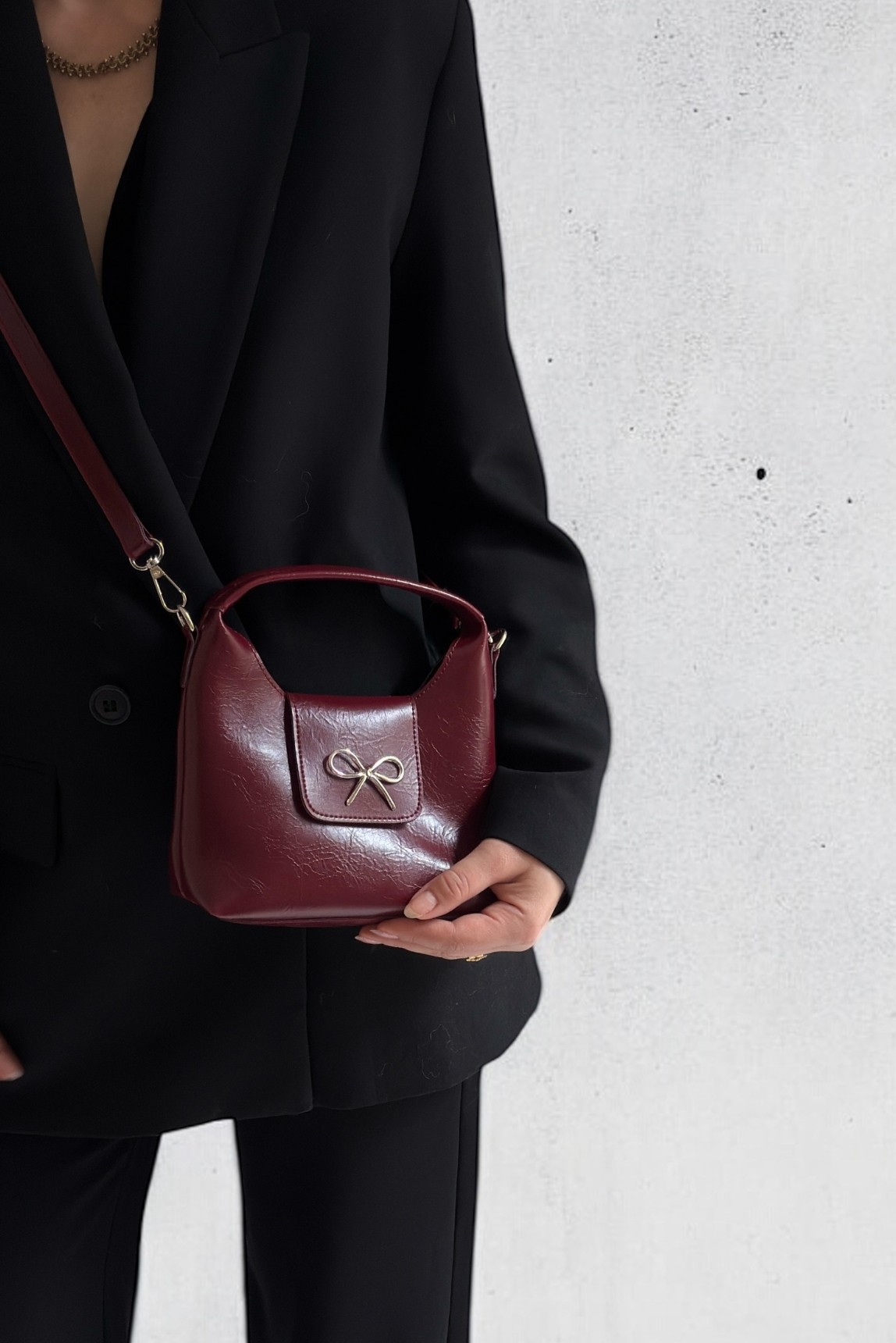 Linda Fiyonk Detaylı Çapraz Askılı Mini El Çantası