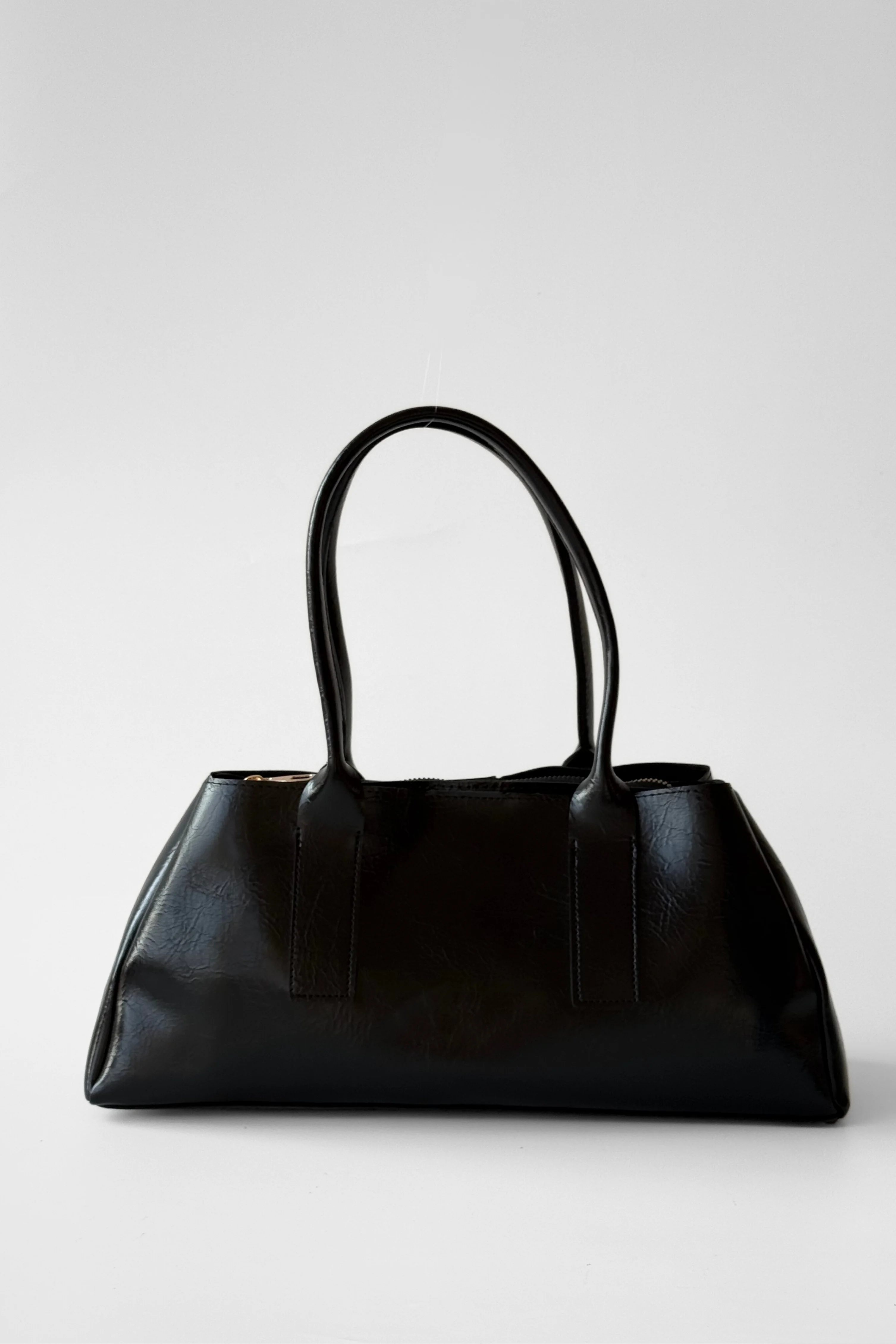 Viona Parlak Suni Deri Omuz ve El Çantası - siyah