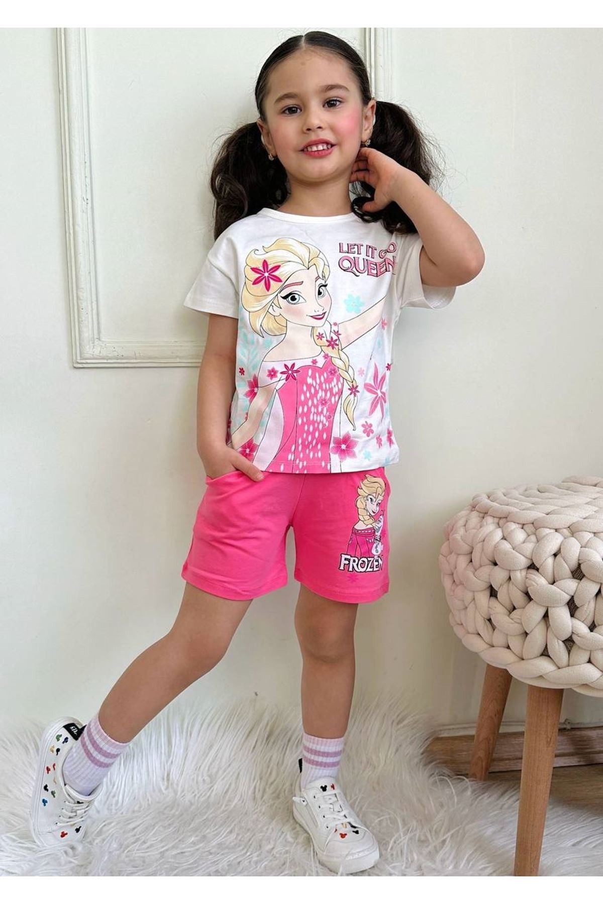 PJKSKT Frouzen Elsa Desenli Fuşya Şortlu Kız Çocuk Kısa Kol Takım 7560-F
