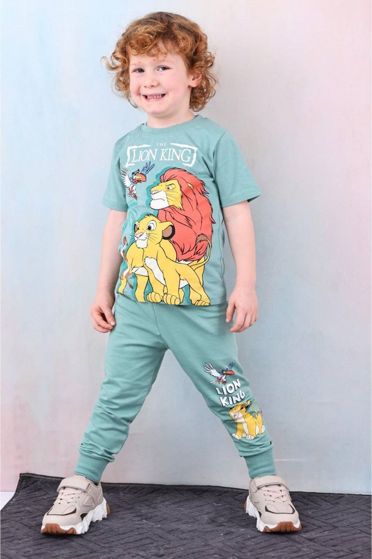 PJKKE Lion King Desenli Yeşil Eşofmanlı Erkek Çocuk Kısa Kol Takım 3-10 Yaş 7464-Y