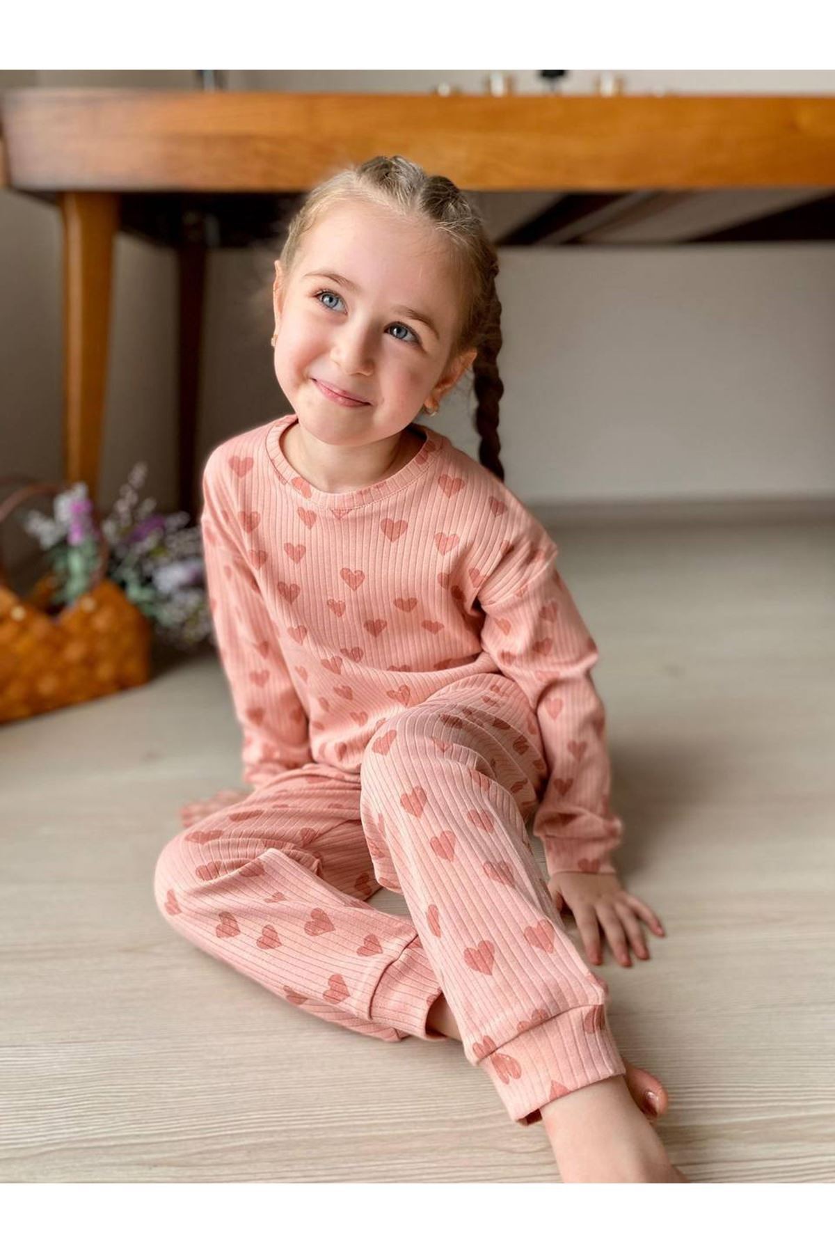 İSOB Pudra Kalp Desenli Fitilli Kumaş %100 Pamuk Kız Çocuk Pijama Takımı 3-8 Yaş 31218-P