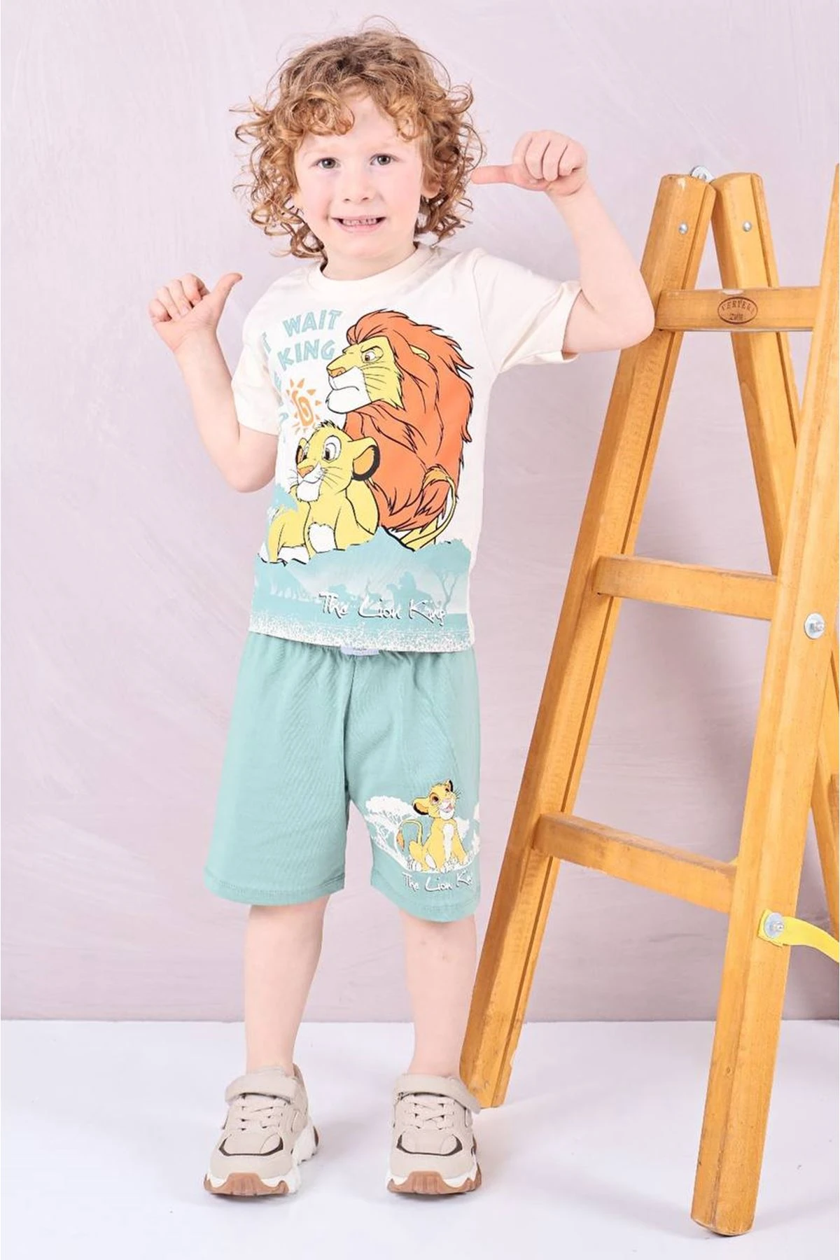 PJKSKT Lion King Desenli Yeşil Şortlu Erkek Çocuk Kısa Kol Takım 7602-Y