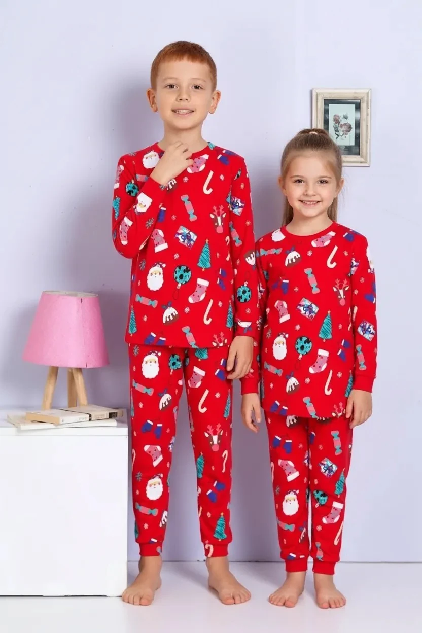 ELMP Yılbaşı Desenli %100 Pamuk Unisex Kız ve Erkek Çocuk Pijama Takımı 1-13 Yaş 4000