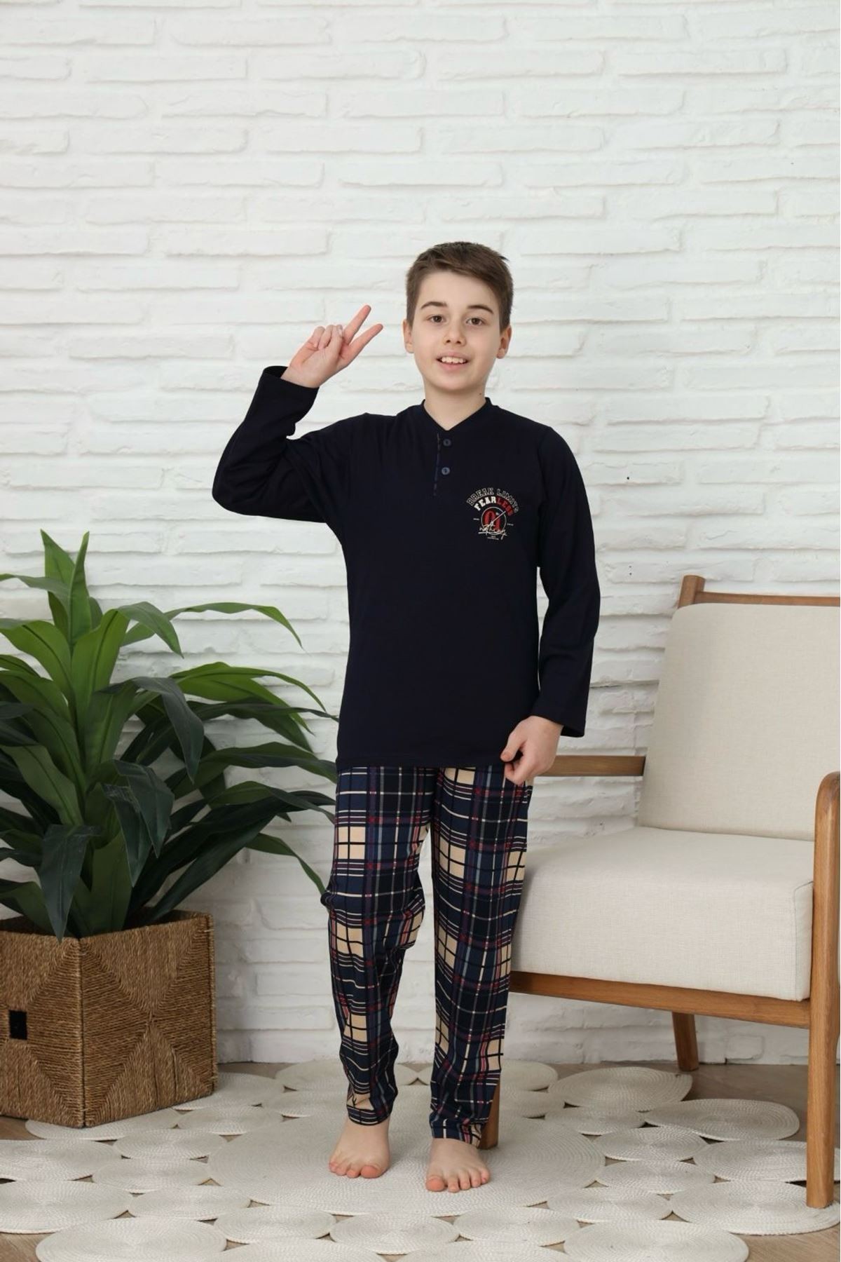 KAPİP Koyu Lacivert Break Limite Baskılı Uzun Kollu Erkek Çocuk Pijama Takımı 10-15 Yaş 0026-S