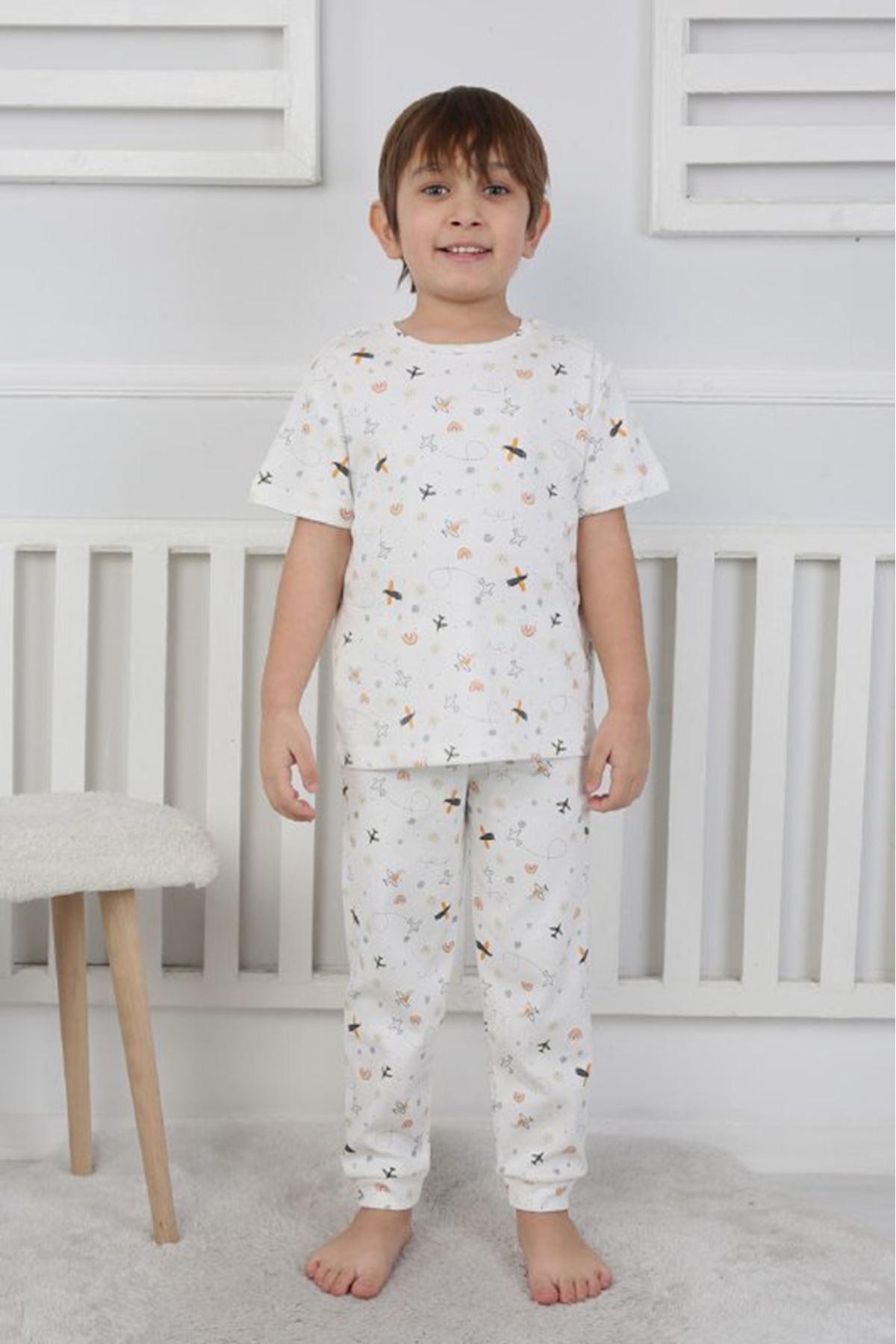 İSOB Ekru Uçak Desenli %100 Pamuk Erkek Çocuk Kısa Kollu Pijama Takımı 3-8 Yaş 413141U-E