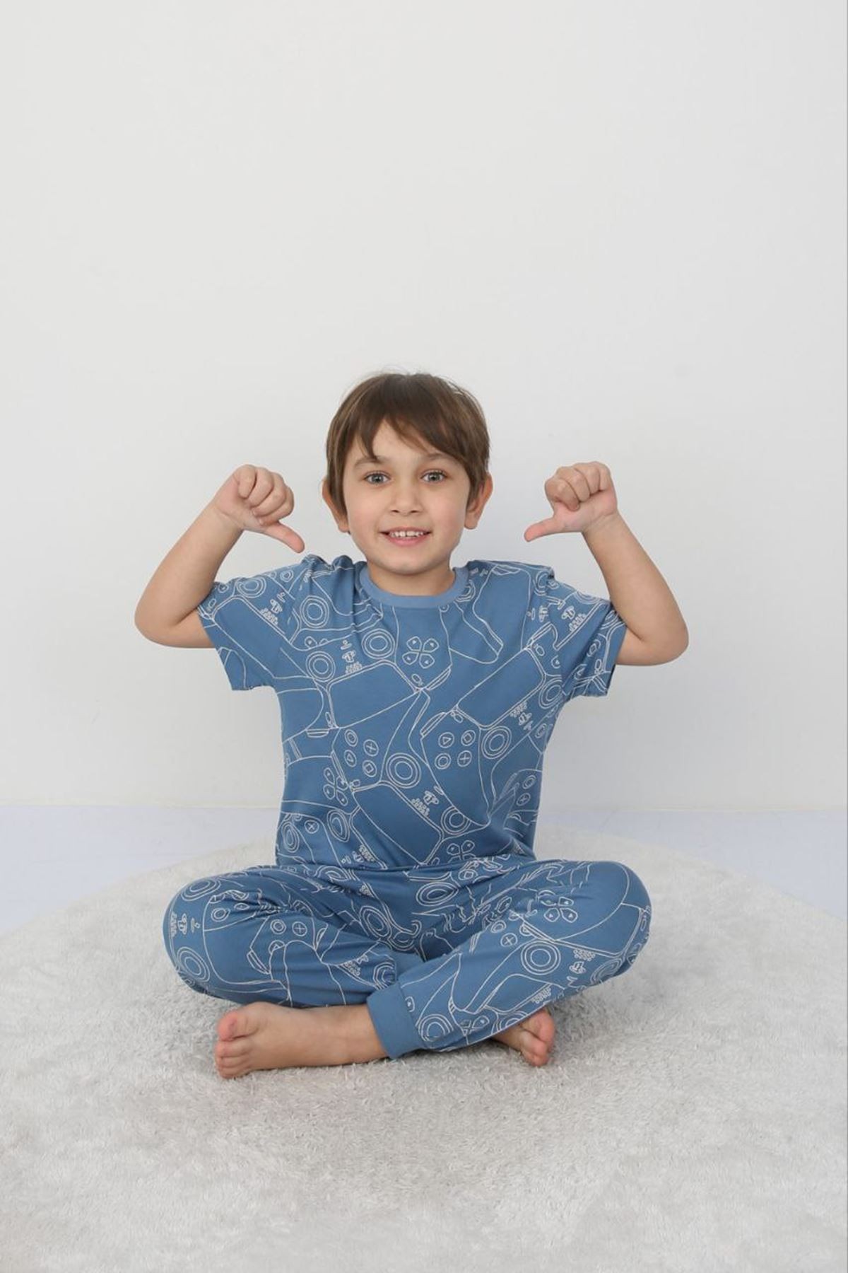 İSOB Mavi Atary Desenli %100 Pamuk Erkek Çocuk Kısa Kollu Pijama Takımı 8-13 Yaş 41502-M