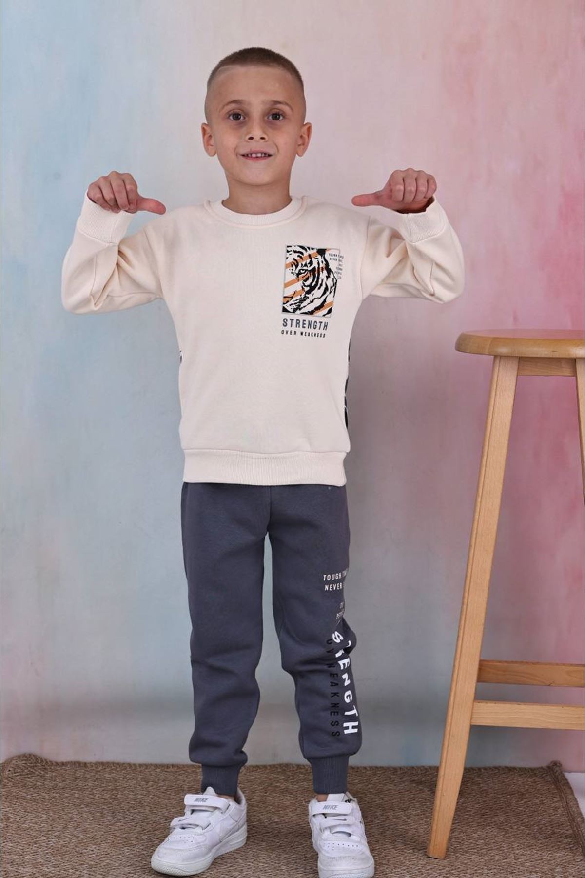 PJK3İ Arslan Desenli Füme 3 İp Şardonlu %100 Pamuk Erkek Çocuk Eşofman Takımı 3-10 Yaş 7340-F