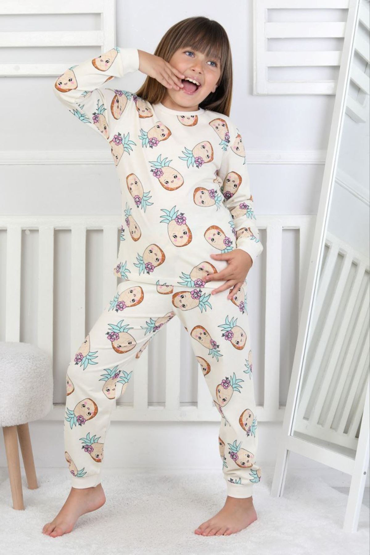 İSOB Ekru Ananas Desenli %100 Pamuk Kız Çocuk Pijama Takımı 3-13 Yaş 51204-51405-E