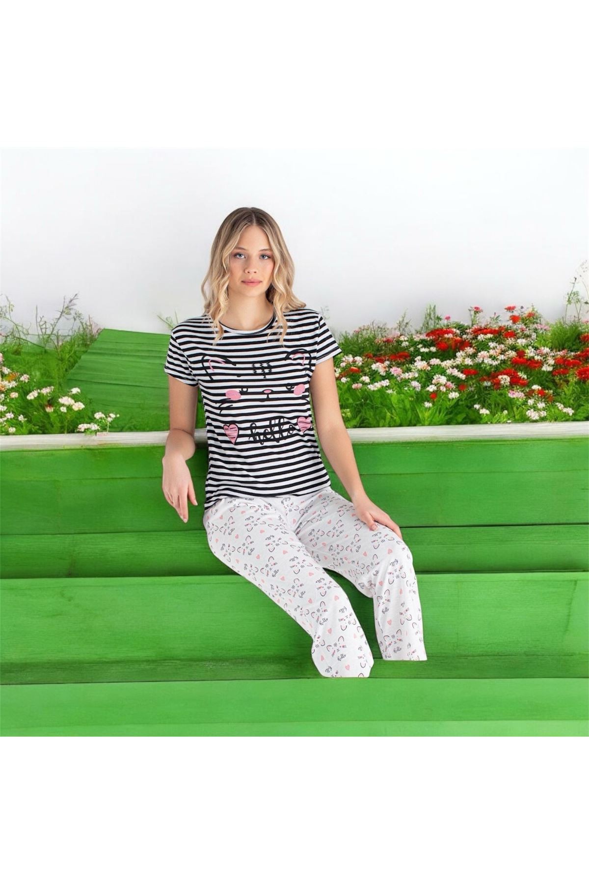 MLALE Kedicik Desenli Suprem Kumaş Kısa Kollu Bayan Pijama Takımı 2553-K