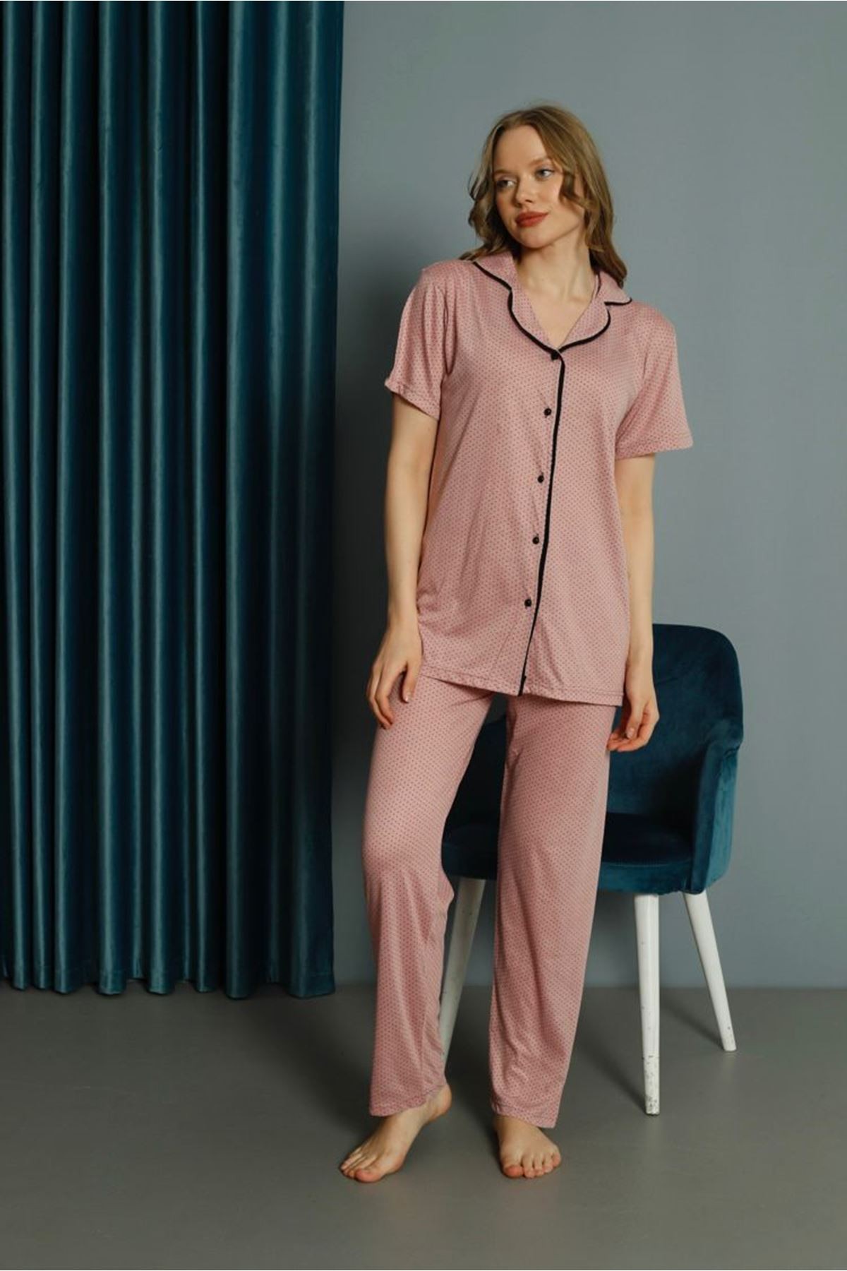 IŞILAY Gül Kurusu Önden Düğmeli Noktalı Viskon Kumaş Kısa Kollu Bayan Pijama Takımı 15700-GK