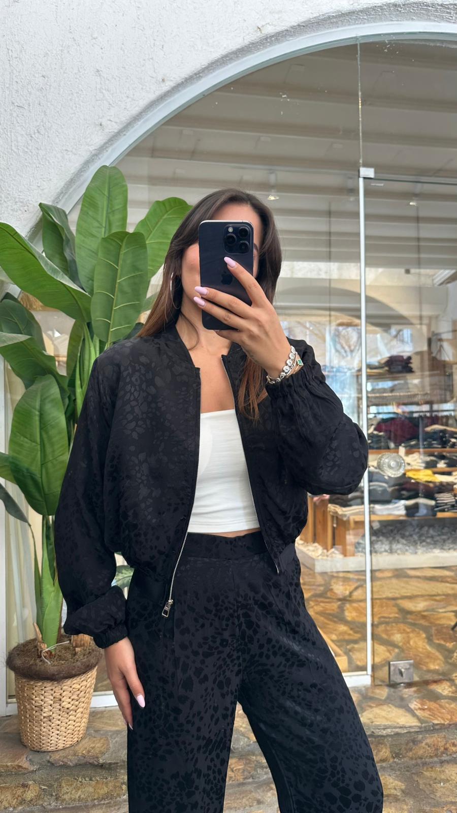 Leopar Saten Ceket Pantolon Takım - Siyah