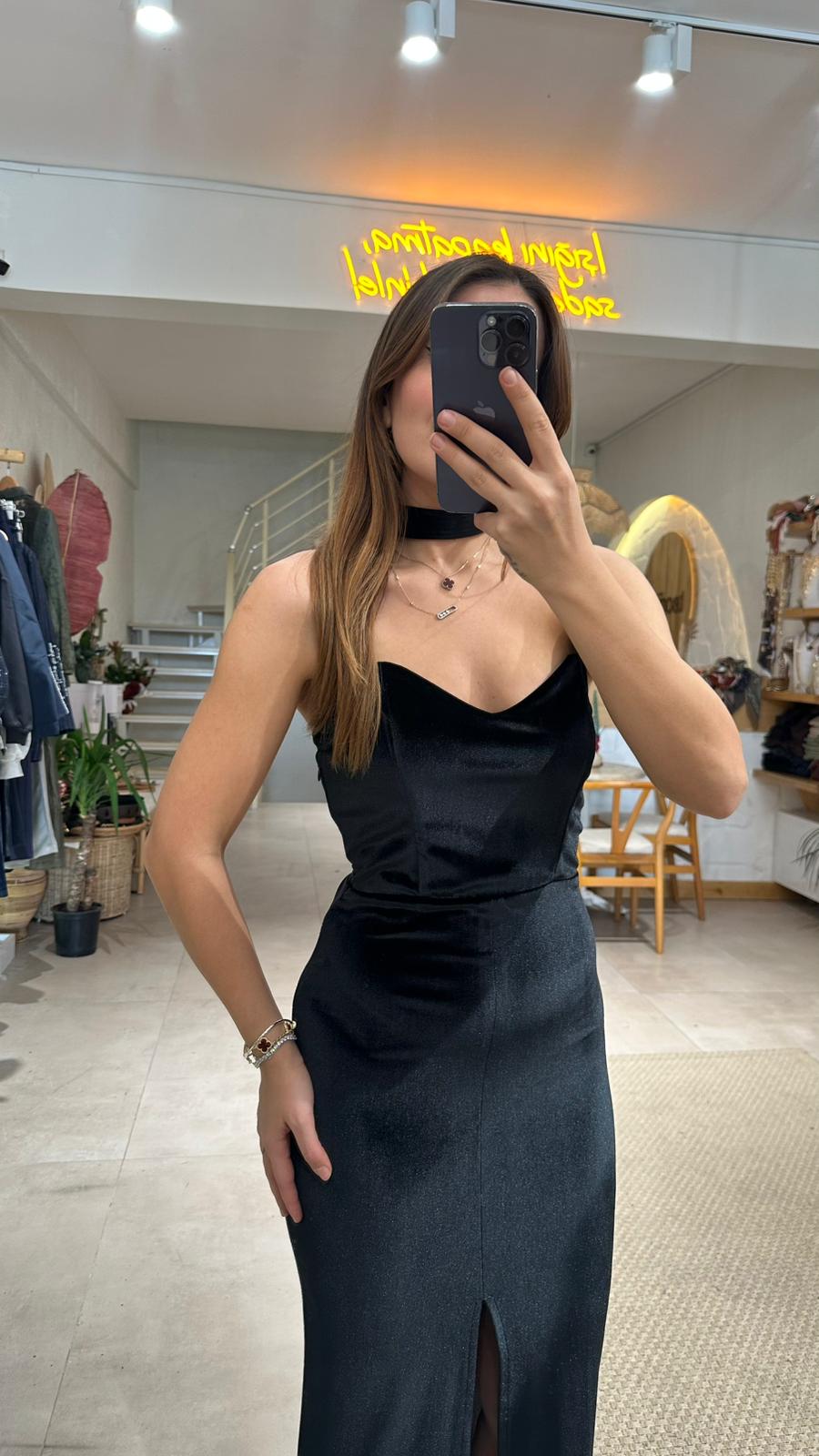 Kadife Boyun Bağlama Detay Elbise