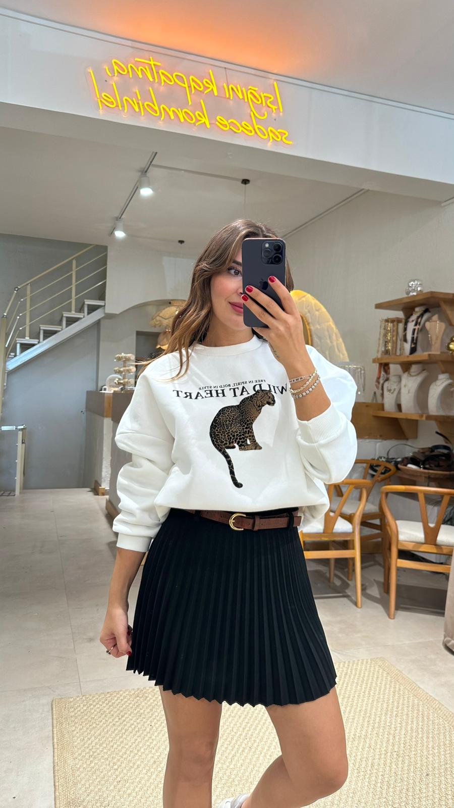 Leopar Sloganlı Sweat