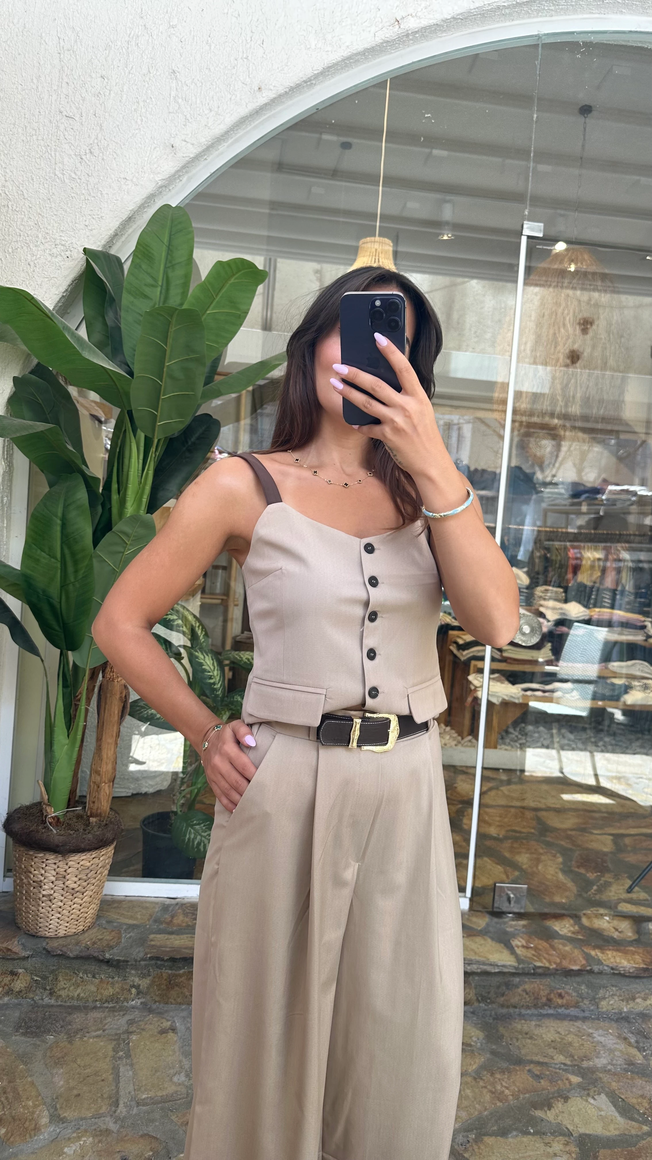 Kahve Askılı Bej Bluz 