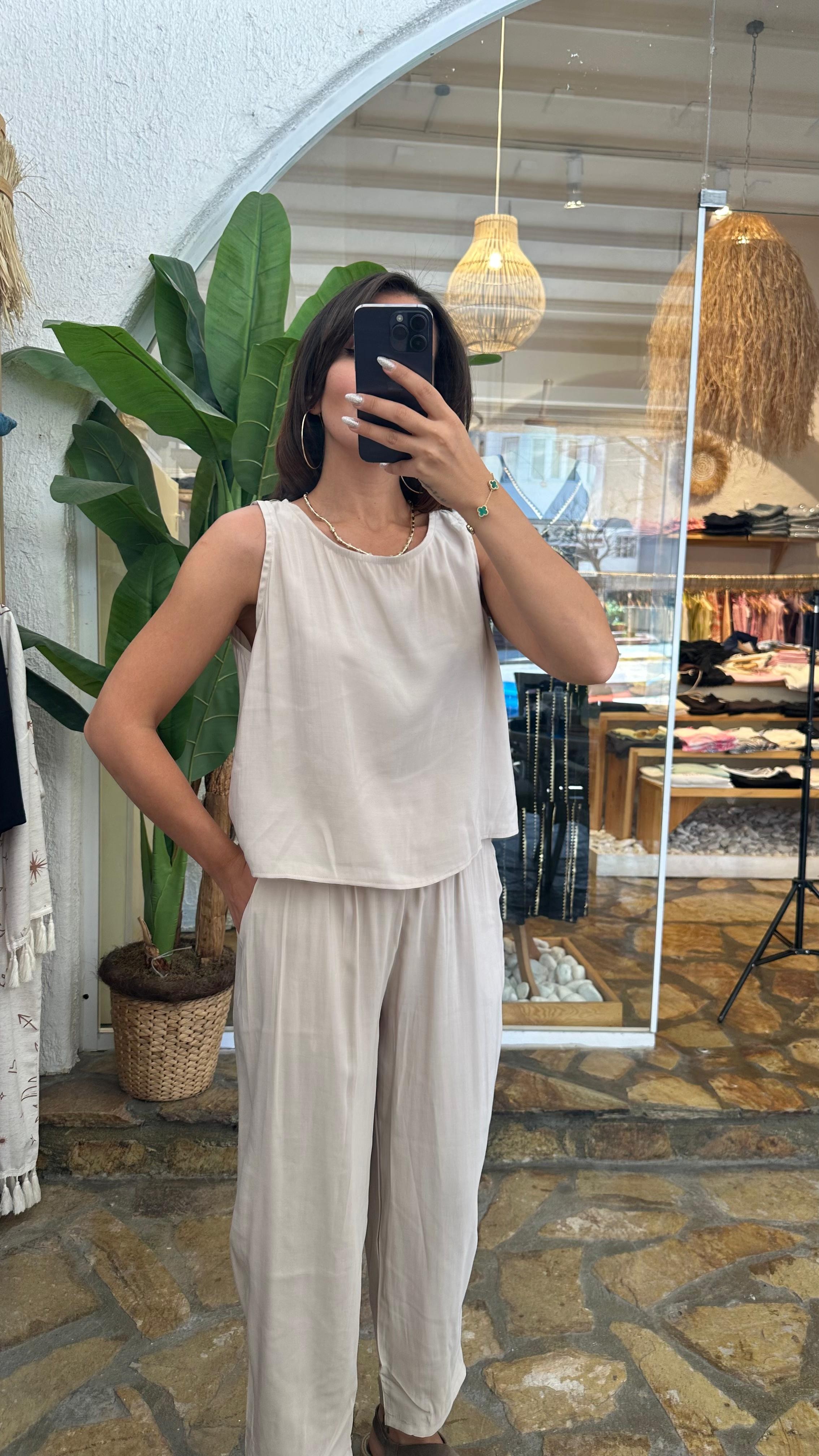 Tensel Kumaş Askılı Bluz Pantolon Takım