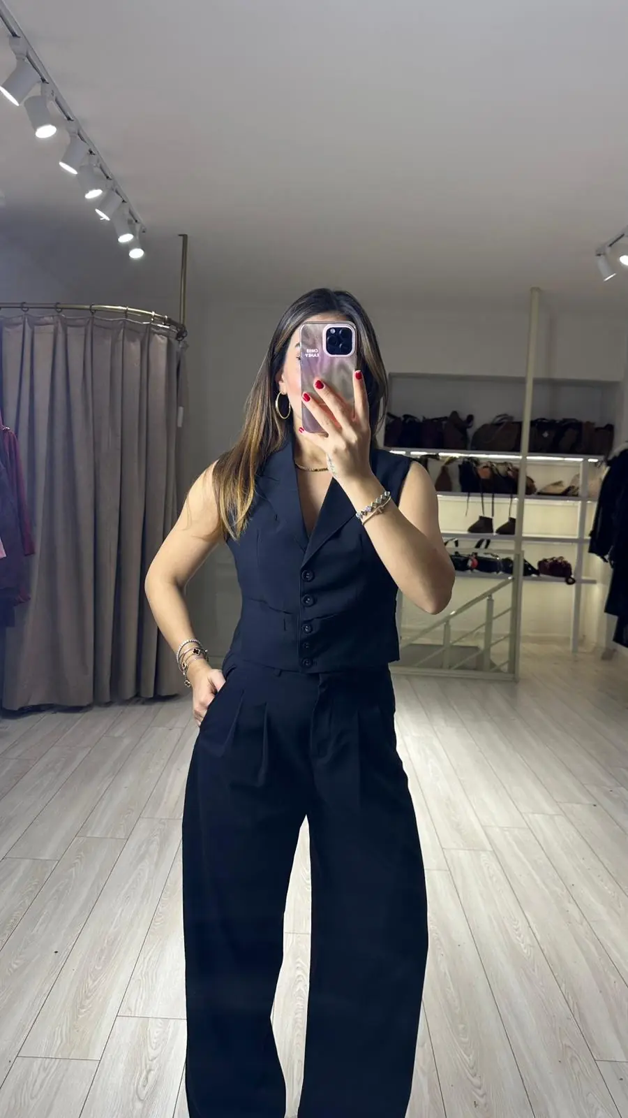 Düğme Detaylı Yelek Pantolon Takım