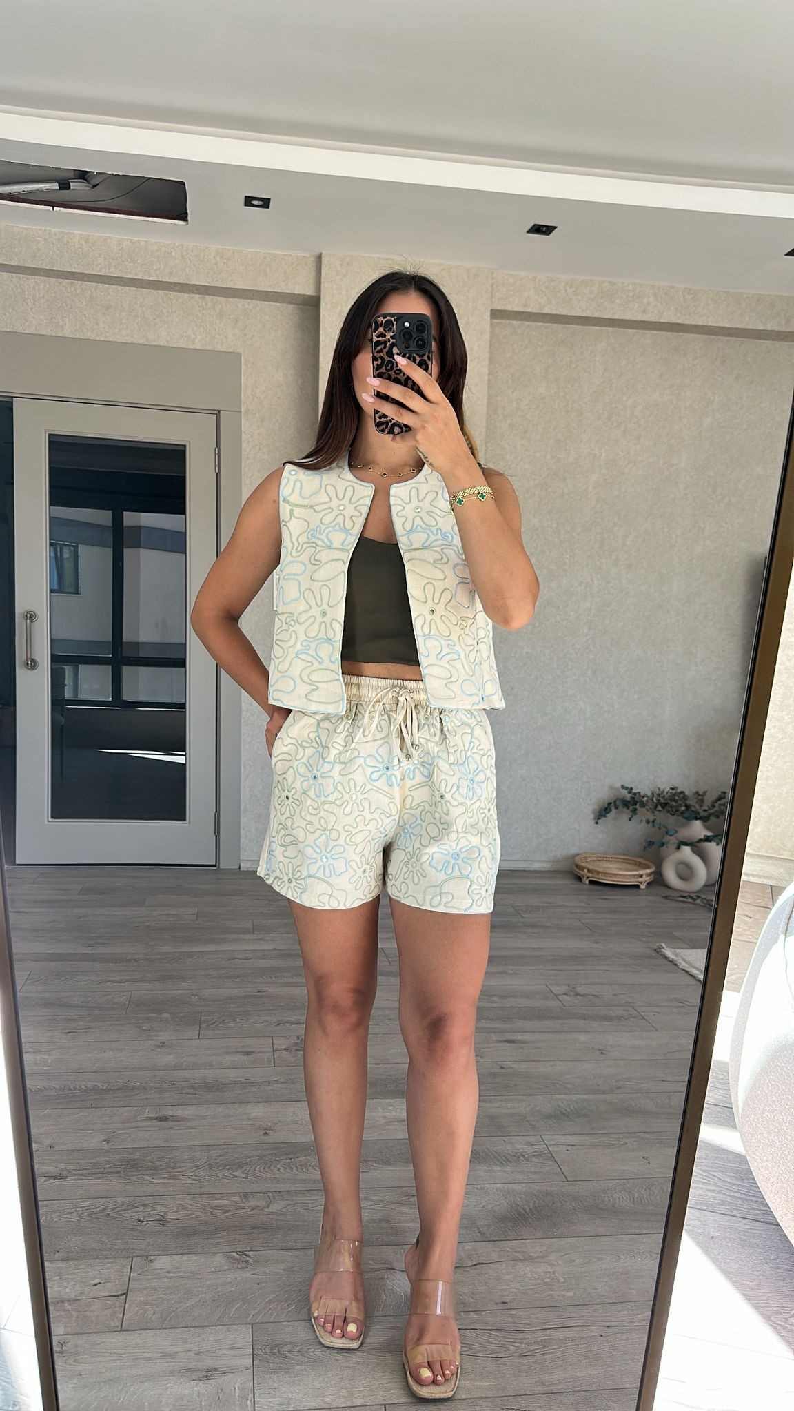 Ayna Detay Şort