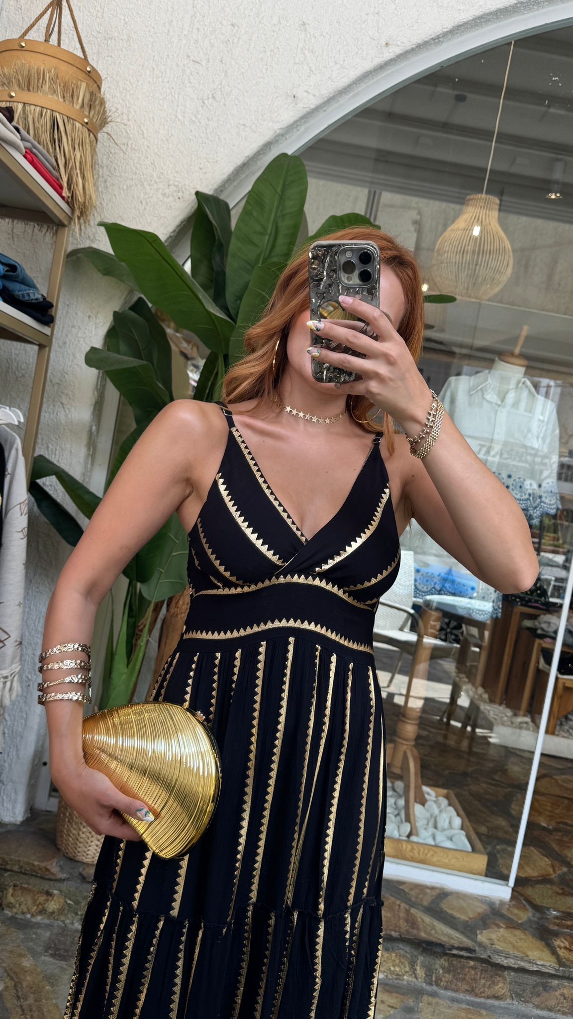 Gold Detay Siyah Elbise