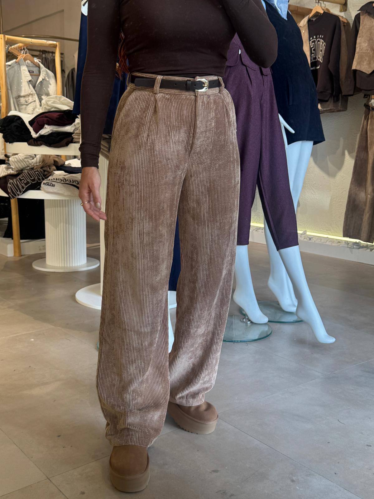 Kemerli Kadife Pantolon 