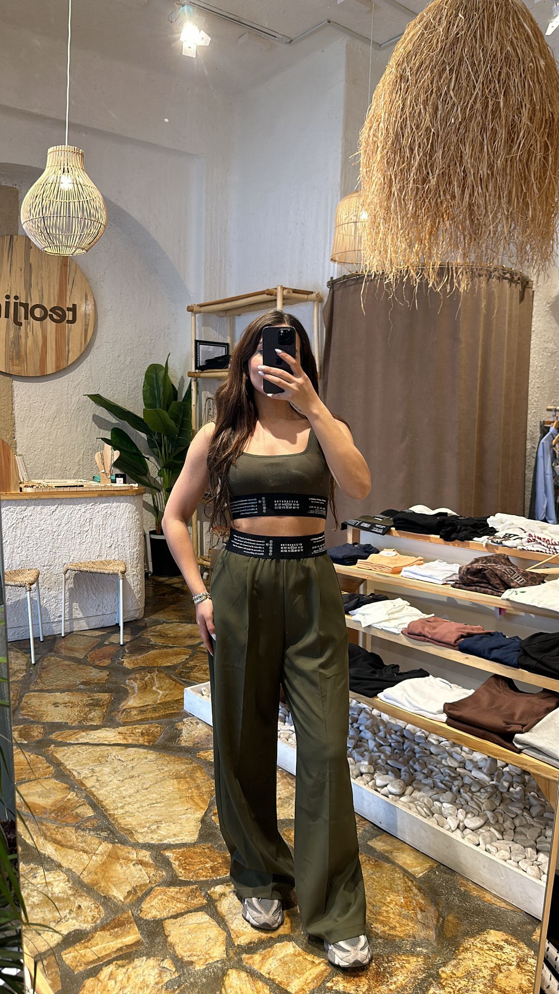 Beli Lastik Detay Palazzı