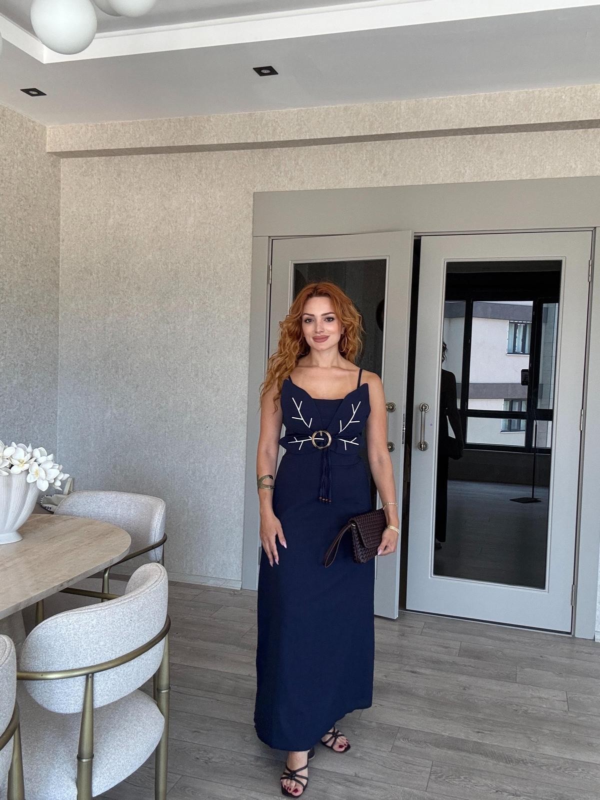 Yaprak Desen Tasarım Elbise