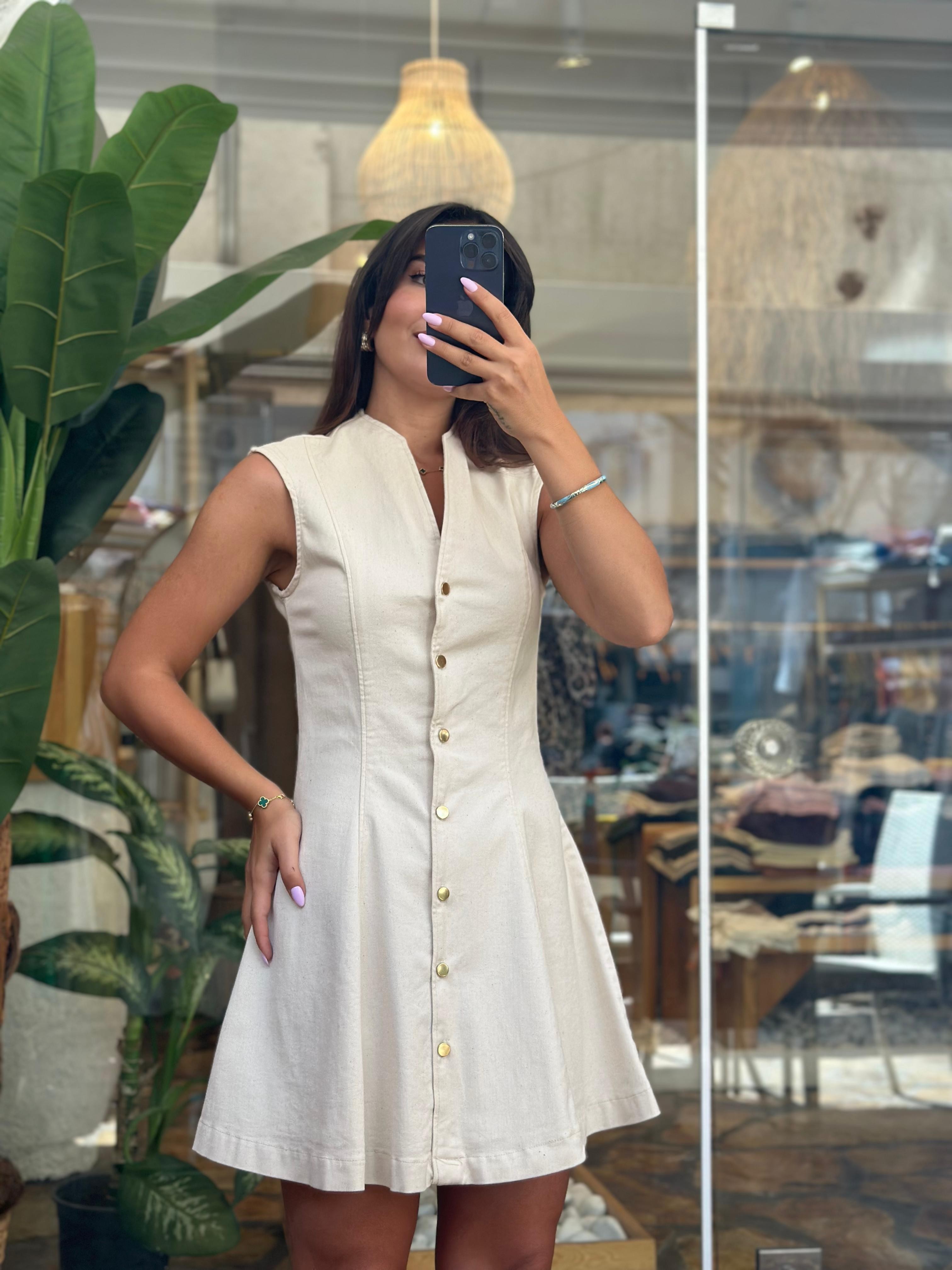 V Yaka Likralı Beyaz Denim Elbise