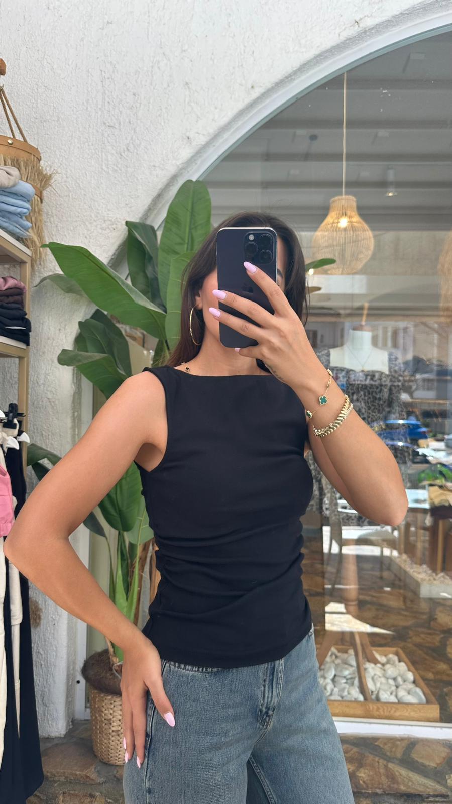 Büzgülü Basic Tshirt  - Siyah