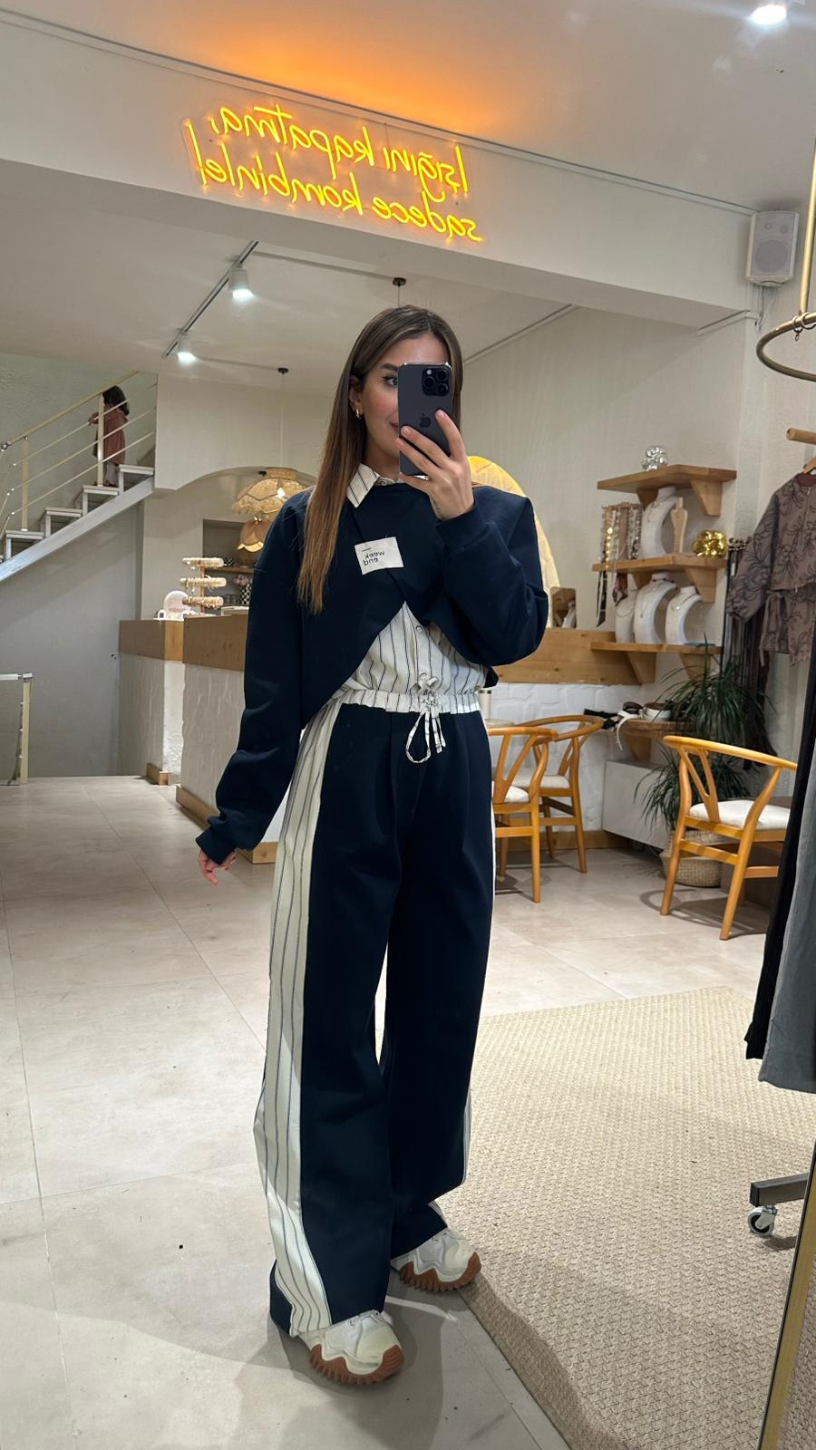 Çizgi Detaylı Pantolon