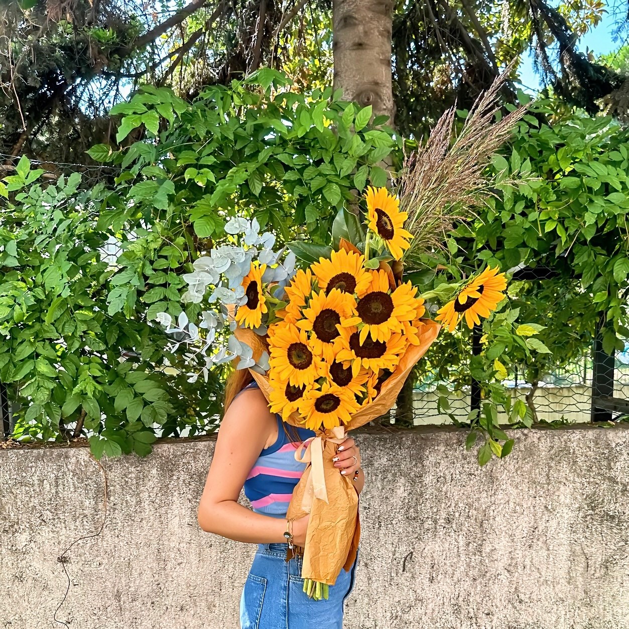 Happy Sunflowers Ayçiçek Buketi