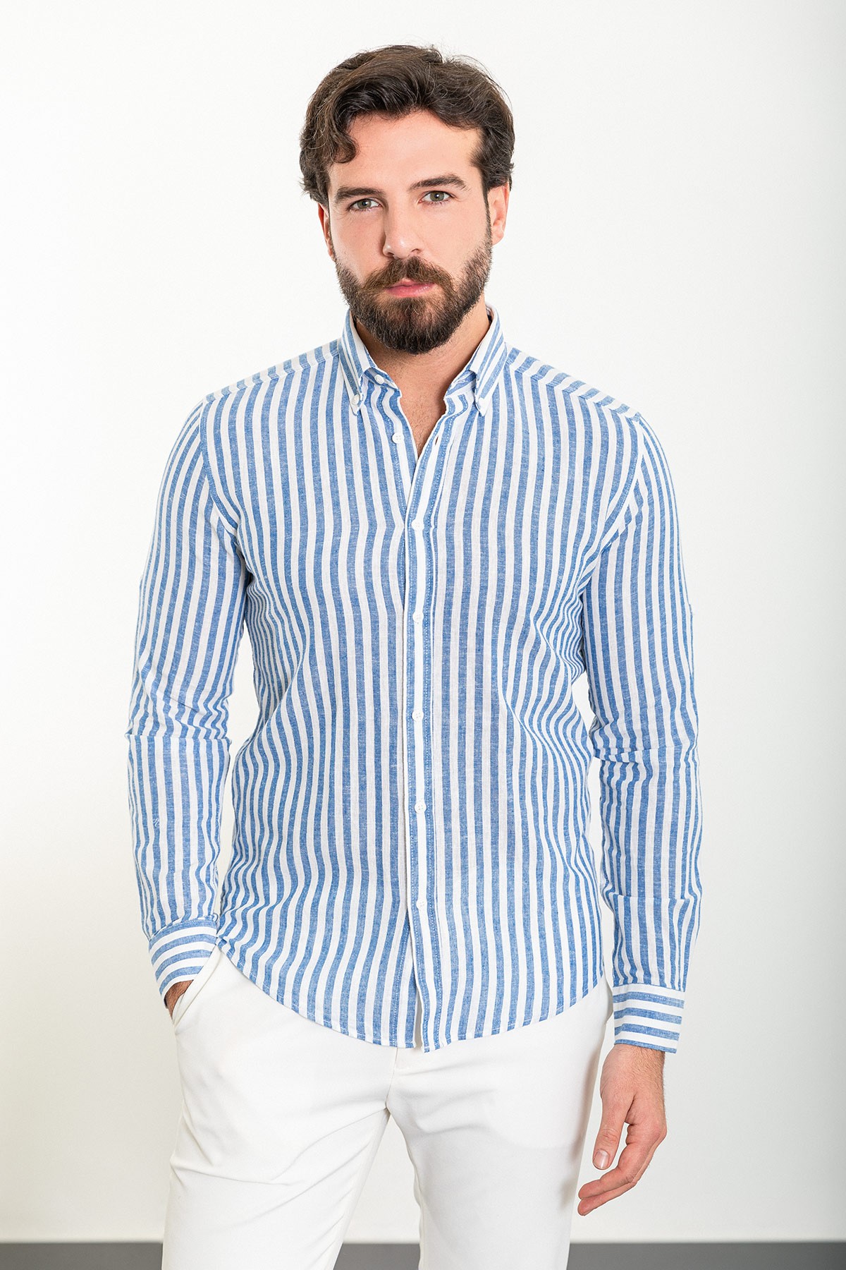 Saks-Beyaz