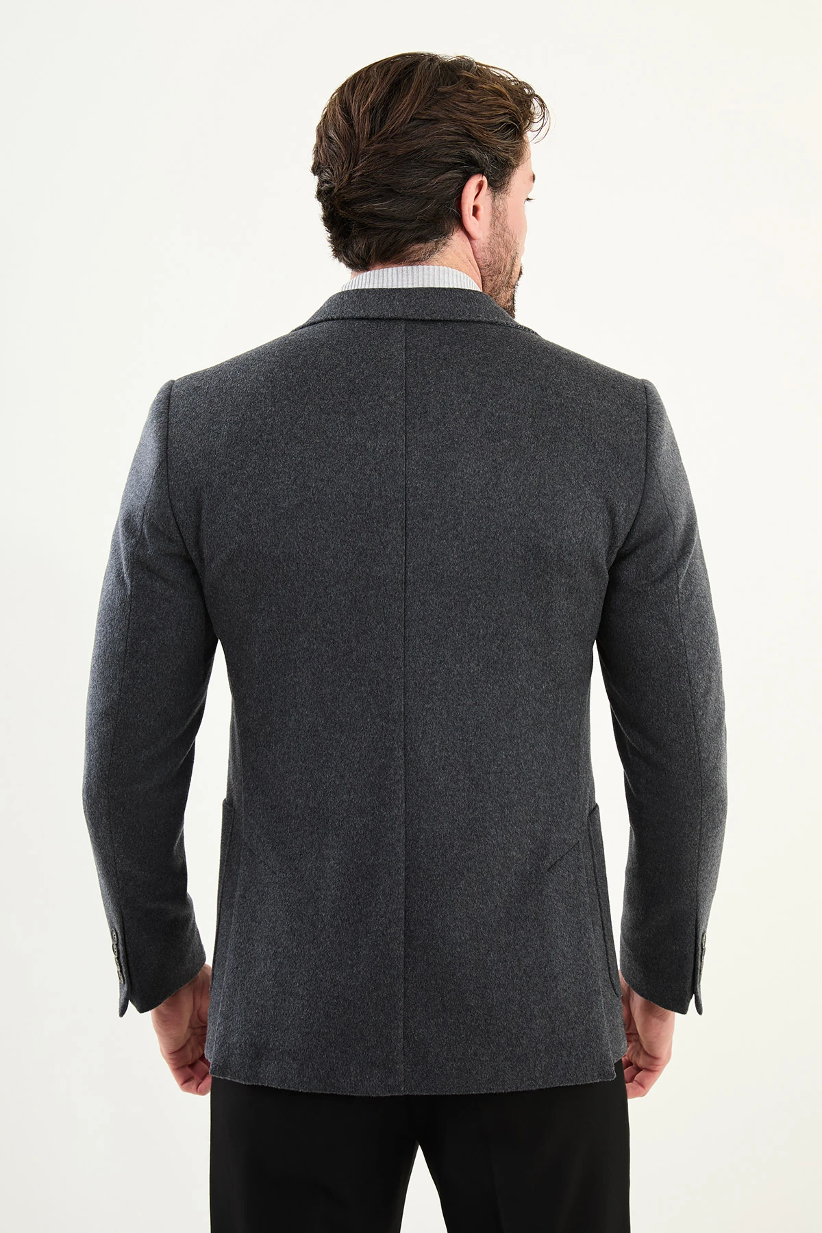 Düz Slim Fit Torba Cepli Mendil Detaylı Yün Erkek Ceket