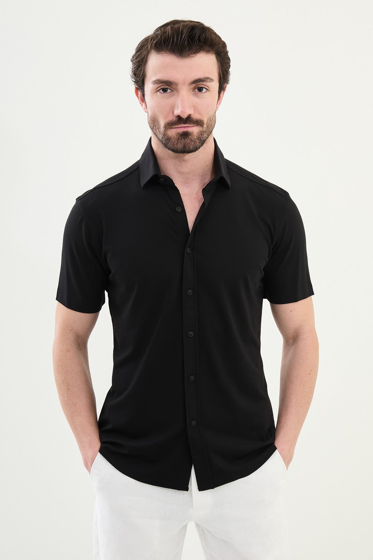 Düz Slim Fit Kısa Kollu Erkek Gömlek - Siyah