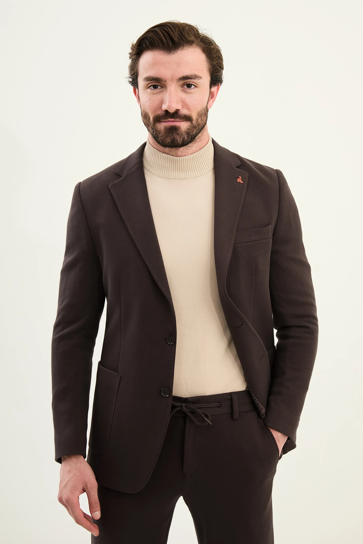 Dokulu Slim Fit Mono Yaka Torca Cep Beli Lastikli İpli Erkek Takım Elbise - Kahverengi
