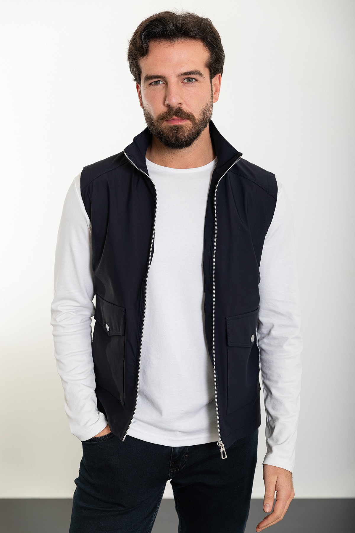 Düz Slim Fit Torba Cep Hakim Yaka Erkek Yelek