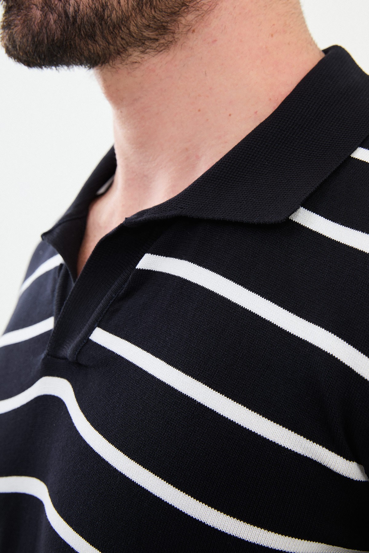 Yatay Çizgili Slim Fit Polo Yaka Erkek Triko Kazak