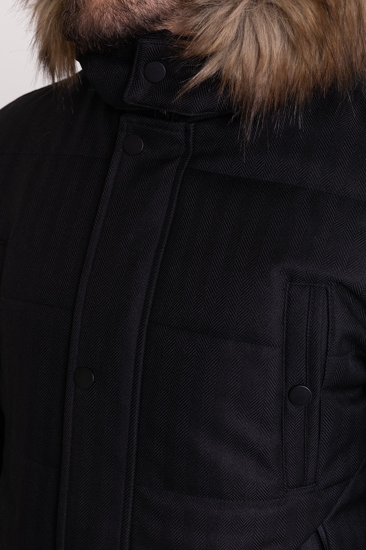 Desenli Slim Fit Kürklü Kapüşonlu Erkek Kaban