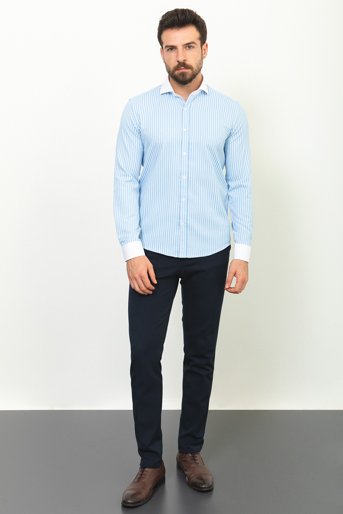 Çizgili Slim Fit İtalyan Yaka Erkek Gömlek - Mavi-Beyaz