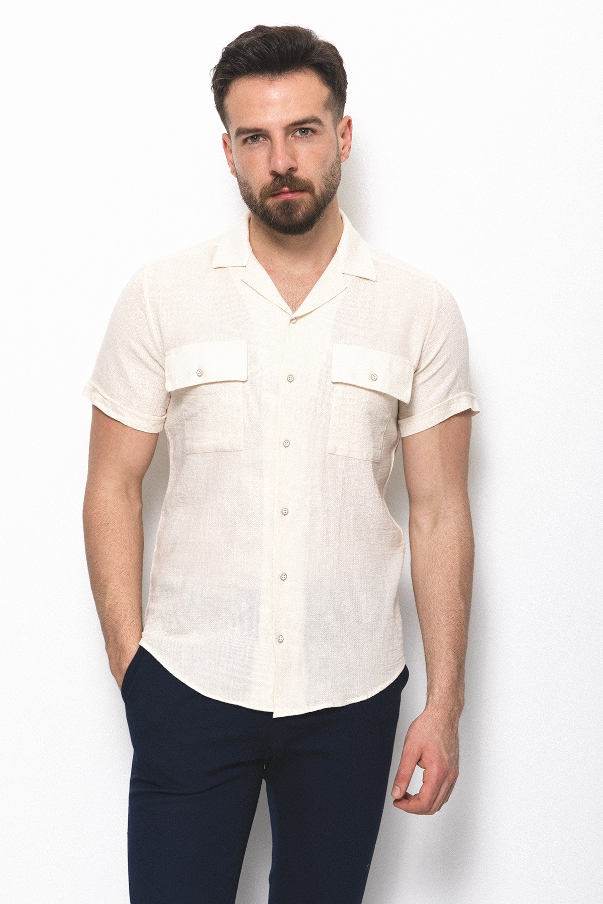 Desenli Slim Fit Kısa Kollu Apaç Yaka Erkek Gömlek - Ekru