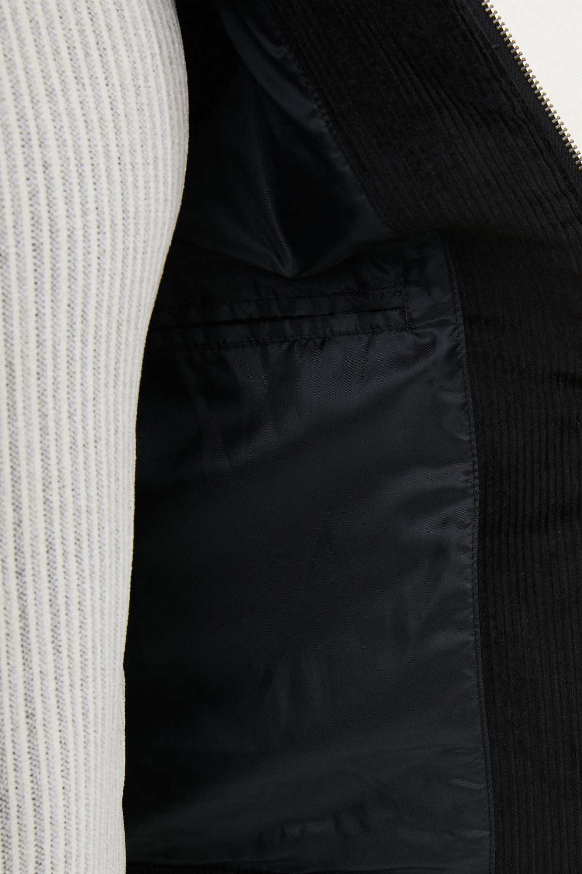 Düz Slim Fit Dik Yaka Kadife Erkek Yelek