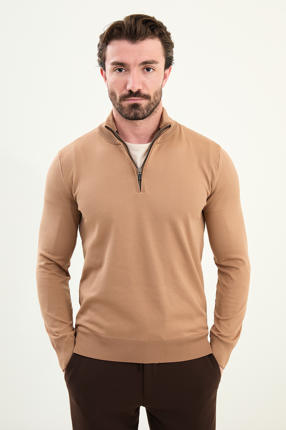 Düz Slim Fit Fermuarlı Yarım Balıkçı Erkek Triko Kazak - Karamel