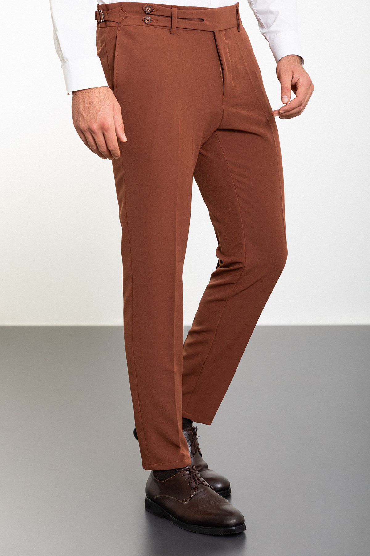 Düz Super Slim Fit Kemer Detaylı Tokalı Erkek Pantolon - Kiremit