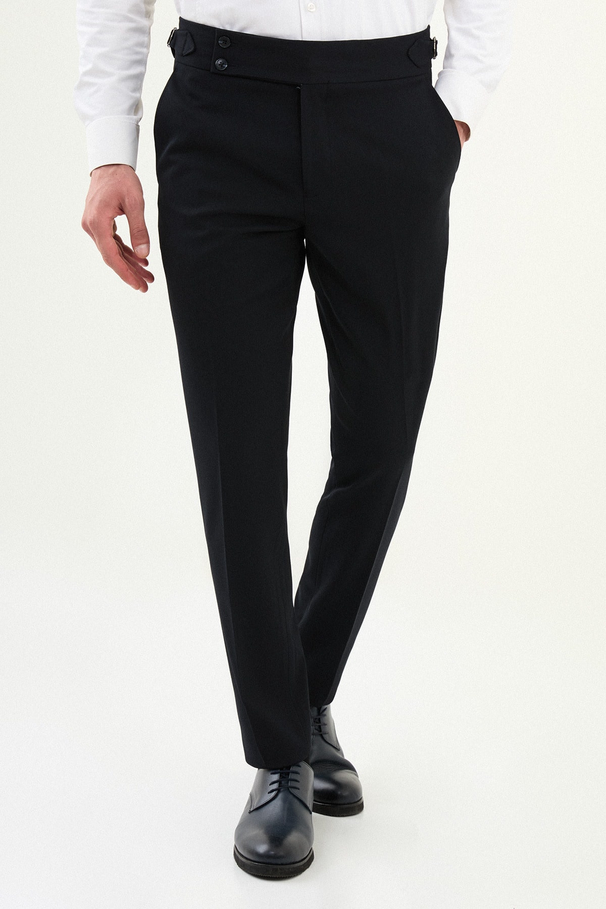 Düz Super Slim Fit Kemer Detaylı Tokalı Erkek Pantolon - Lacivert
