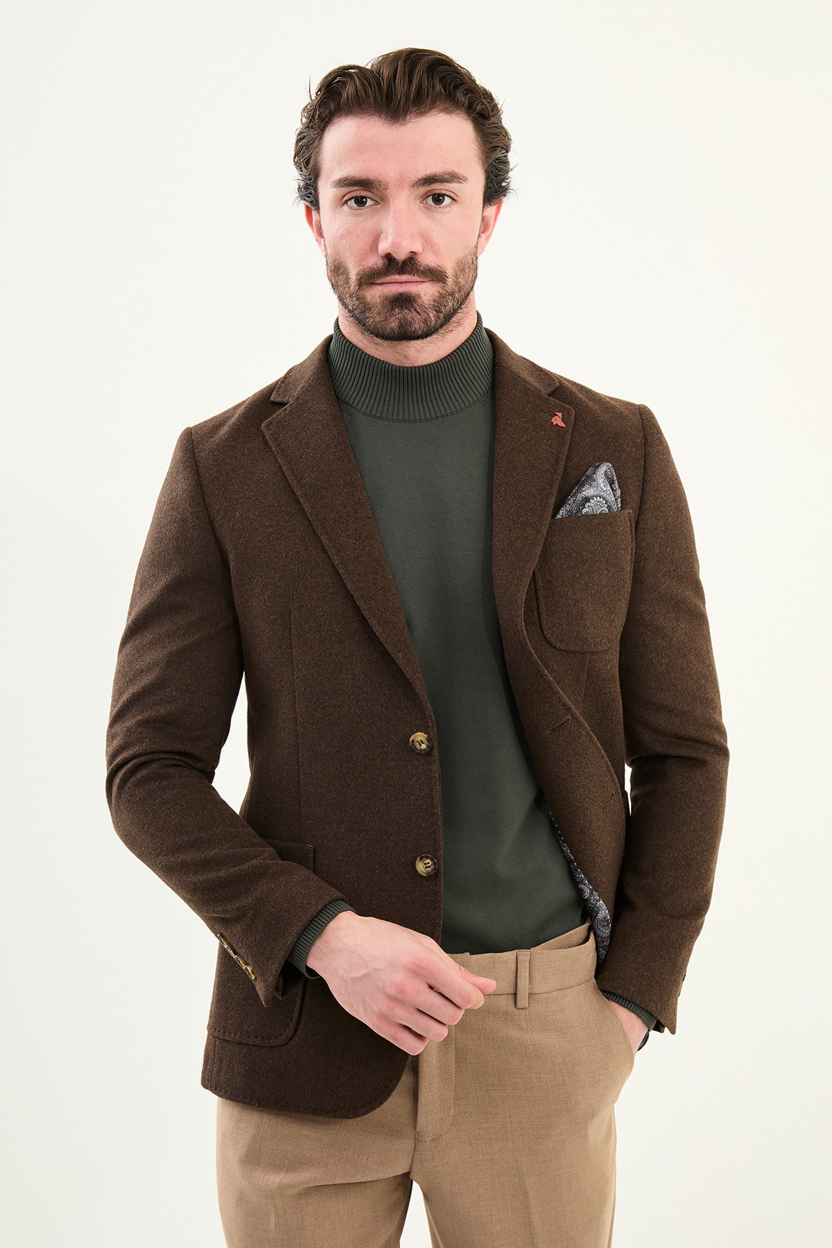 Düz Slim Fit Torba Cepli Mendil Detaylı Yün Erkek Ceket - Açık Kahverengi