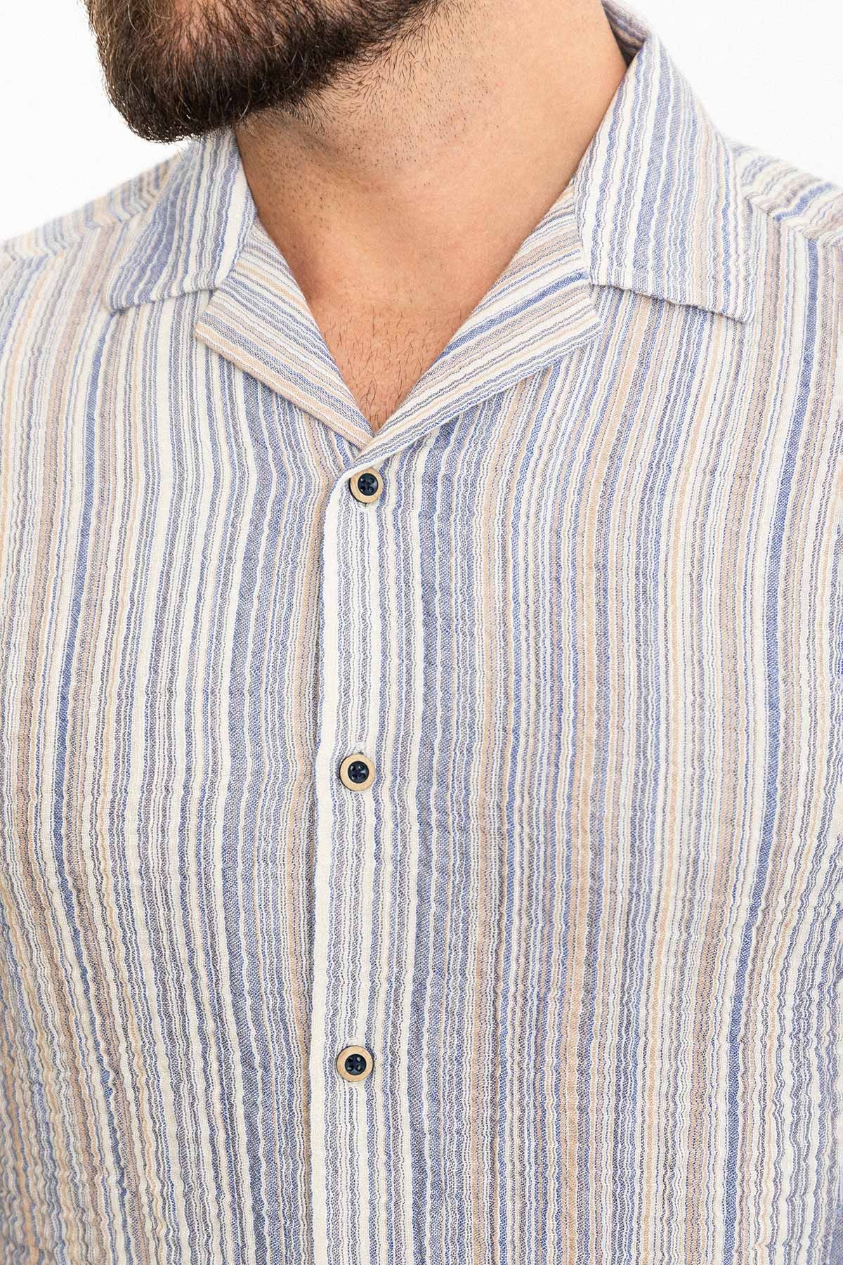 Çizgili Slim Fit Apaç Yaka Kısa Kollu Erkek Gömlek