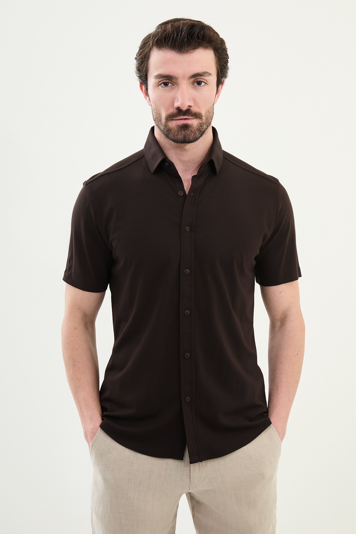 Düz Slim Fit Kısa Kollu Erkek Gömlek - Kahverengi