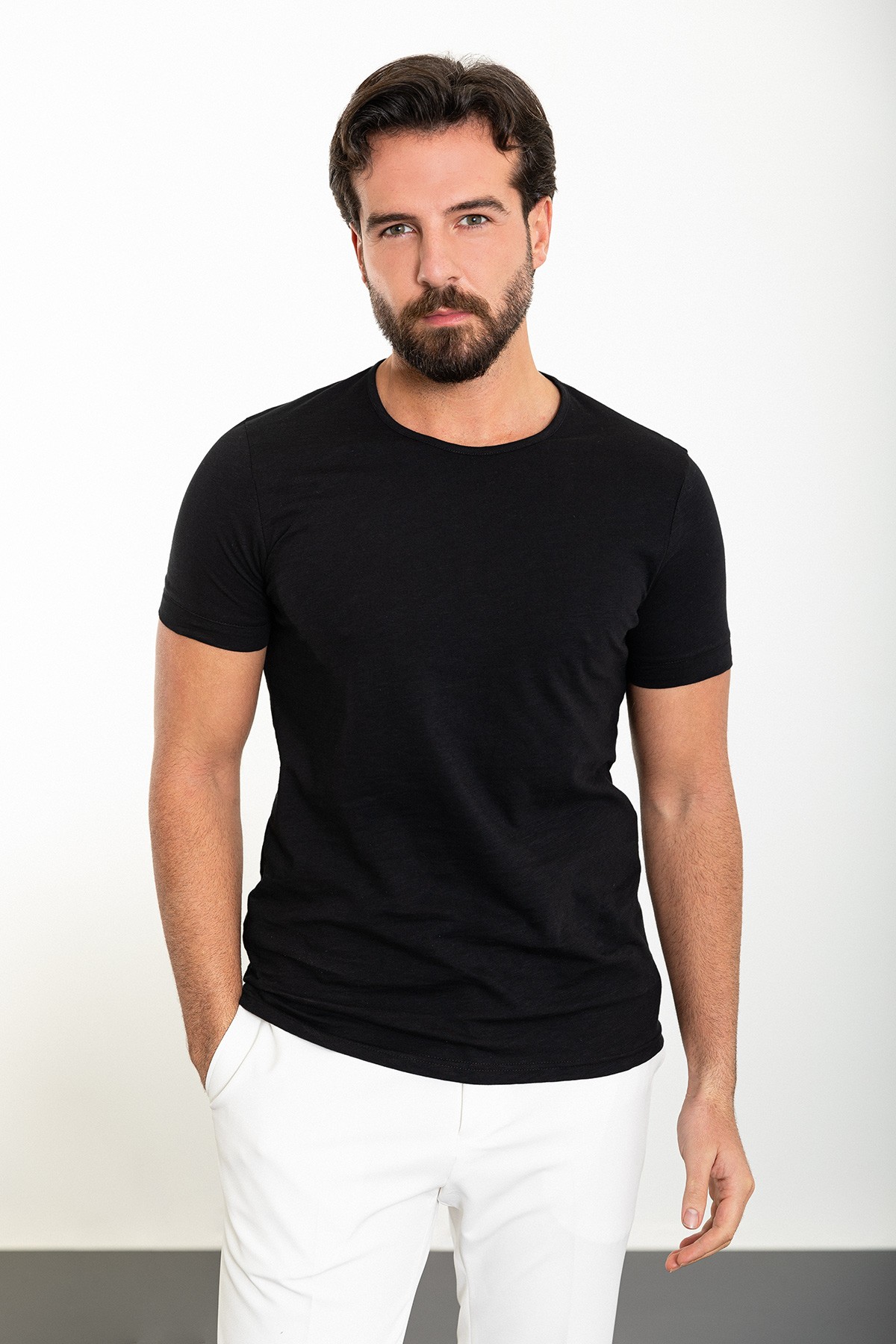 Düz Slim Fit Bisiklet Yaka Erkek T-Shirt